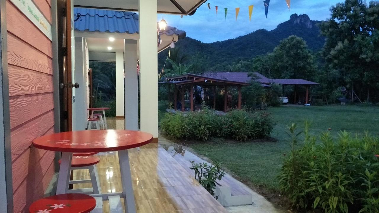 Pimpisa Garden พิมพิศา การ์เด้นท์ Villa Khuang Kom Kültér fotó
