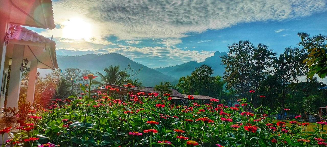 Pimpisa Garden พิมพิศา การ์เด้นท์ Villa Khuang Kom Kültér fotó